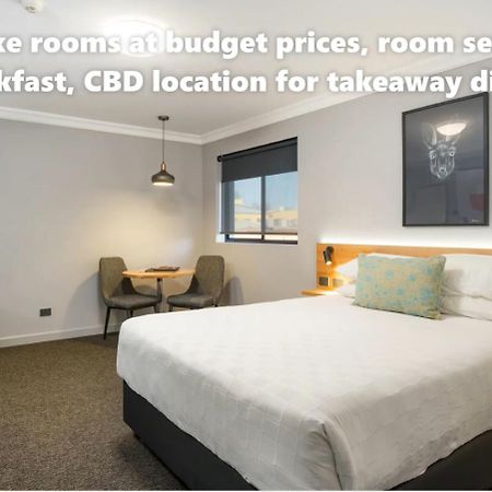 Townhouse Hotel Вага Вага Екстериор снимка