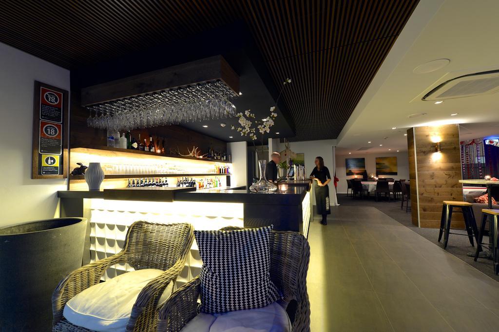 Townhouse Hotel Вага Вага Екстериор снимка