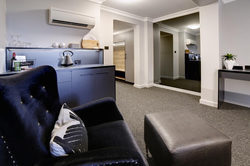 Townhouse Hotel Вага Вага Екстериор снимка